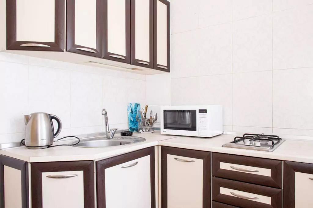 Apartment On Sobornyi Avenue Zaporizhia Bagian luar foto